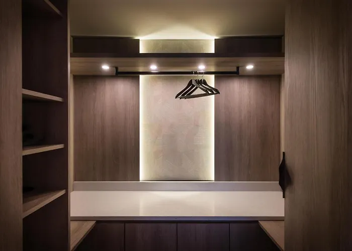 Kennedy 89 Unbound Collection Hyatt 4*