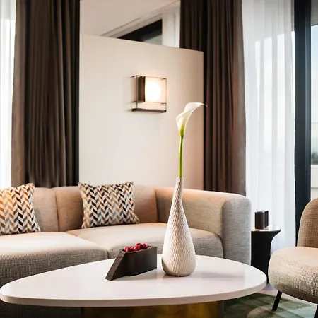 מלון Kennedy 89 Unbound Collection Hyatt 5*